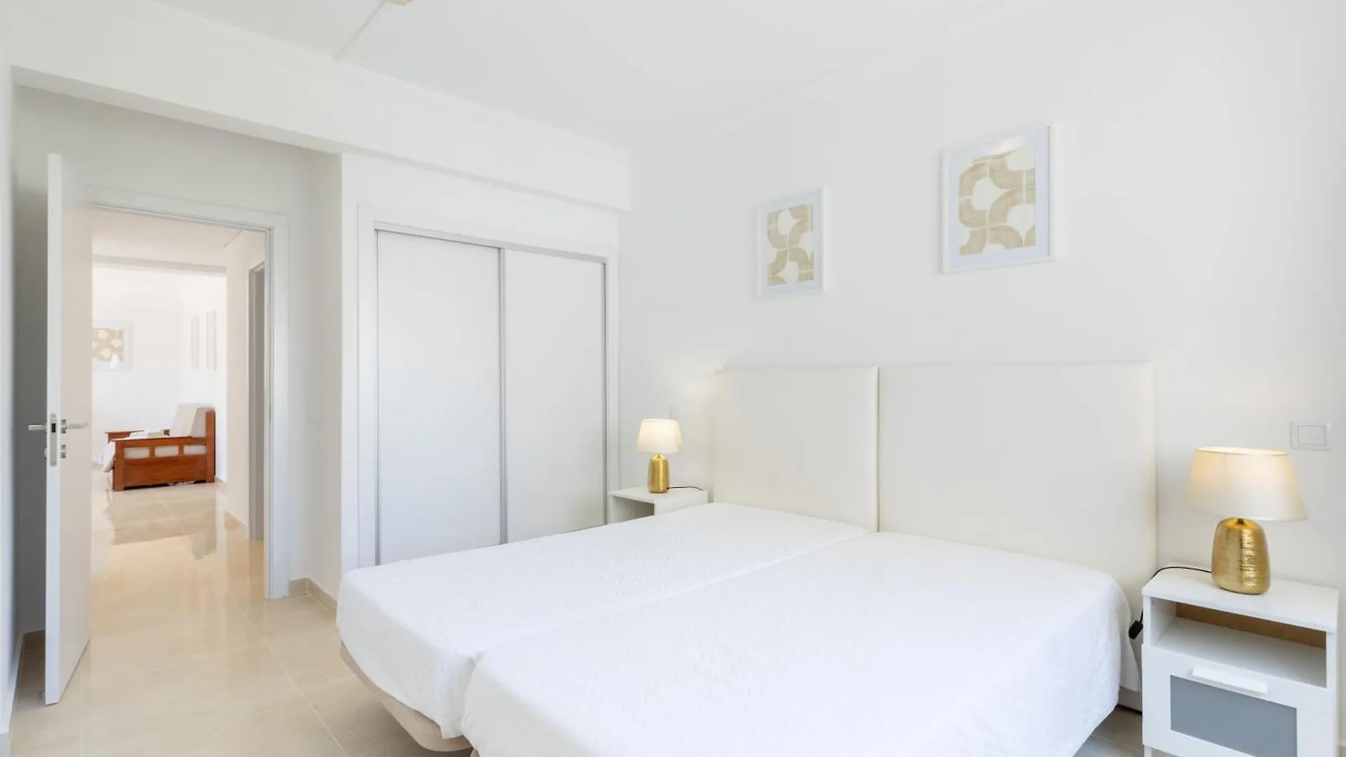 Aparthotel Squash Club Apartamentos Portimao