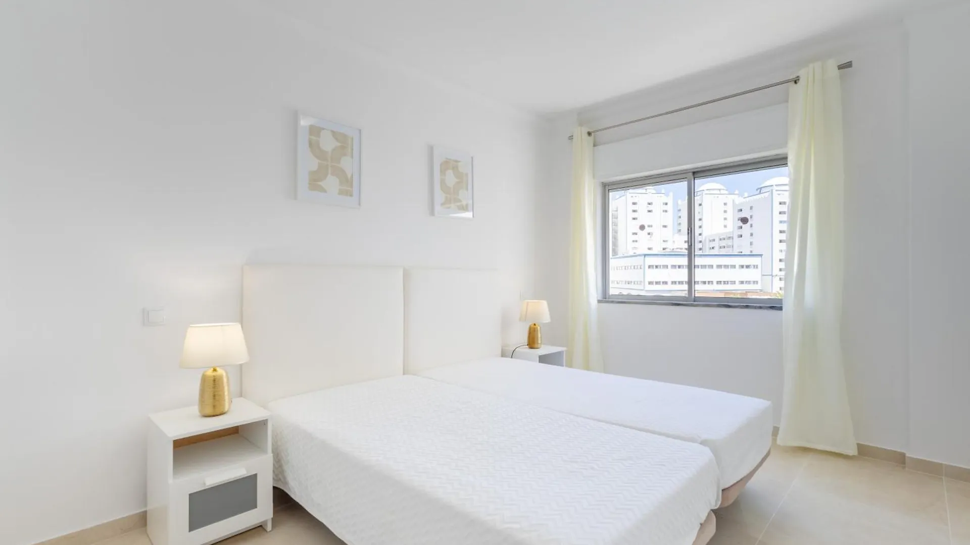 *** Aparthotel Squash Club Apartamentos Portimao Portugal