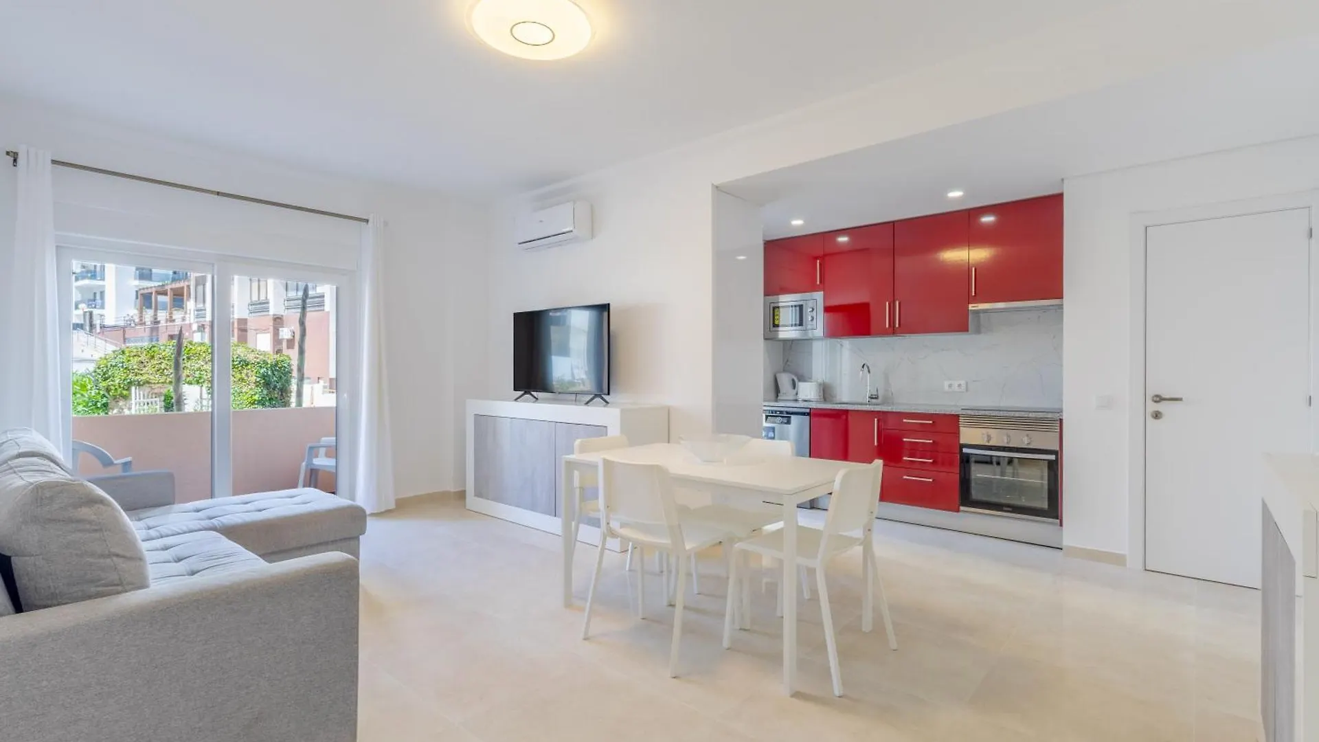 *** Апарт-отель Squash Club Apartamentos Портиман Португалия