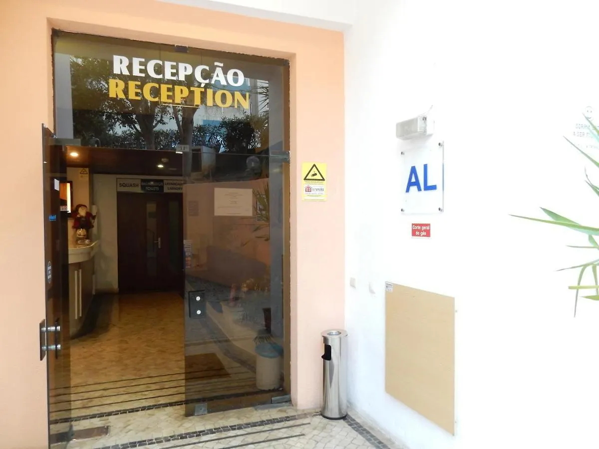 Squash Club Apartamentos Портиман Португалия